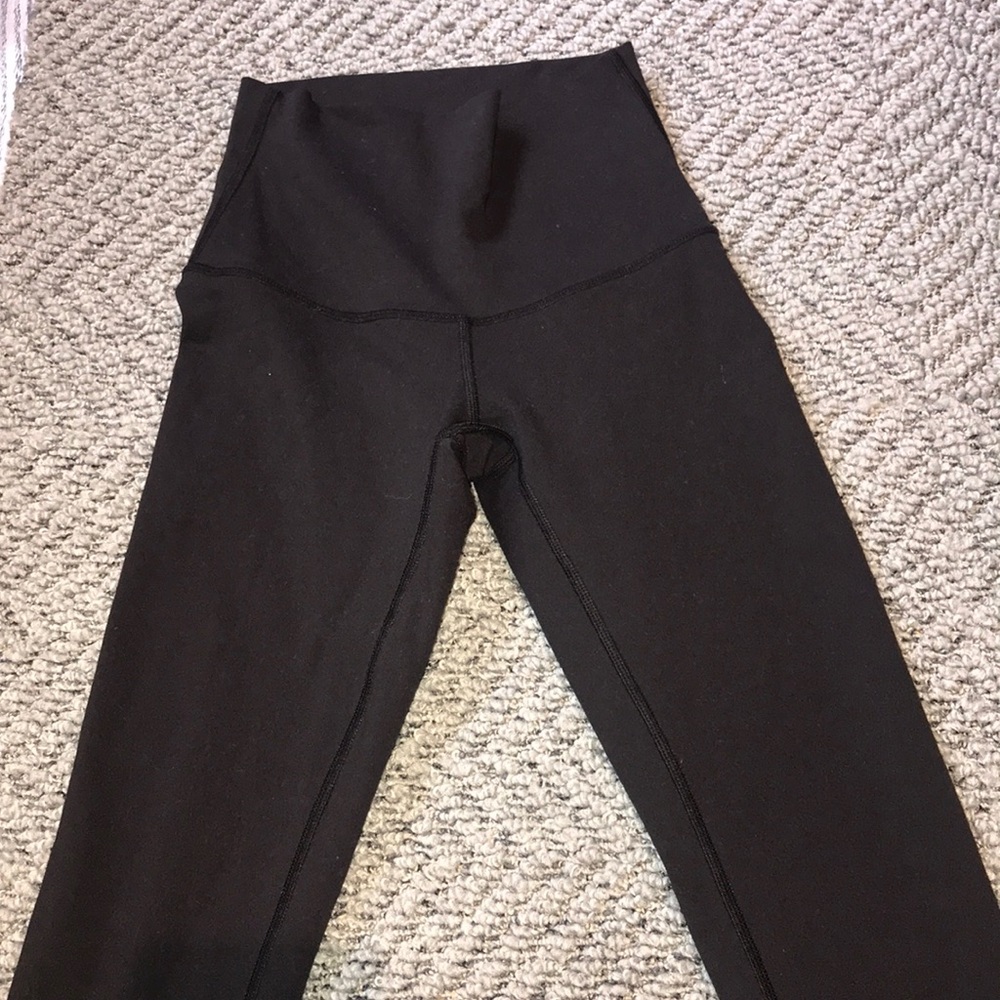 Size 2 Cropped Lululemon Pants
